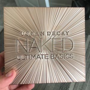 Urban Decay Naked Ultimate Basics makeup Pallet